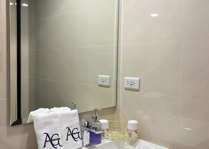 Luxe 1br - Near Bgc & Venice Grand Canal شقة مانيلا