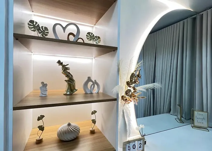 Luxe 1br - Near Bgc & Venice Grand Canal شقة *