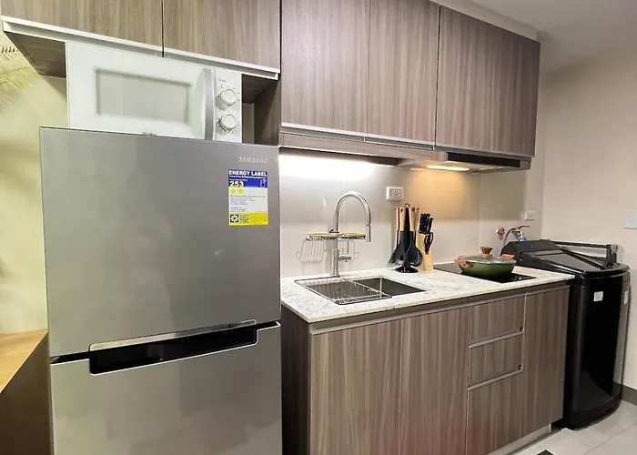 Luxe 1br - Near Bgc & Venice Grand Canal *
